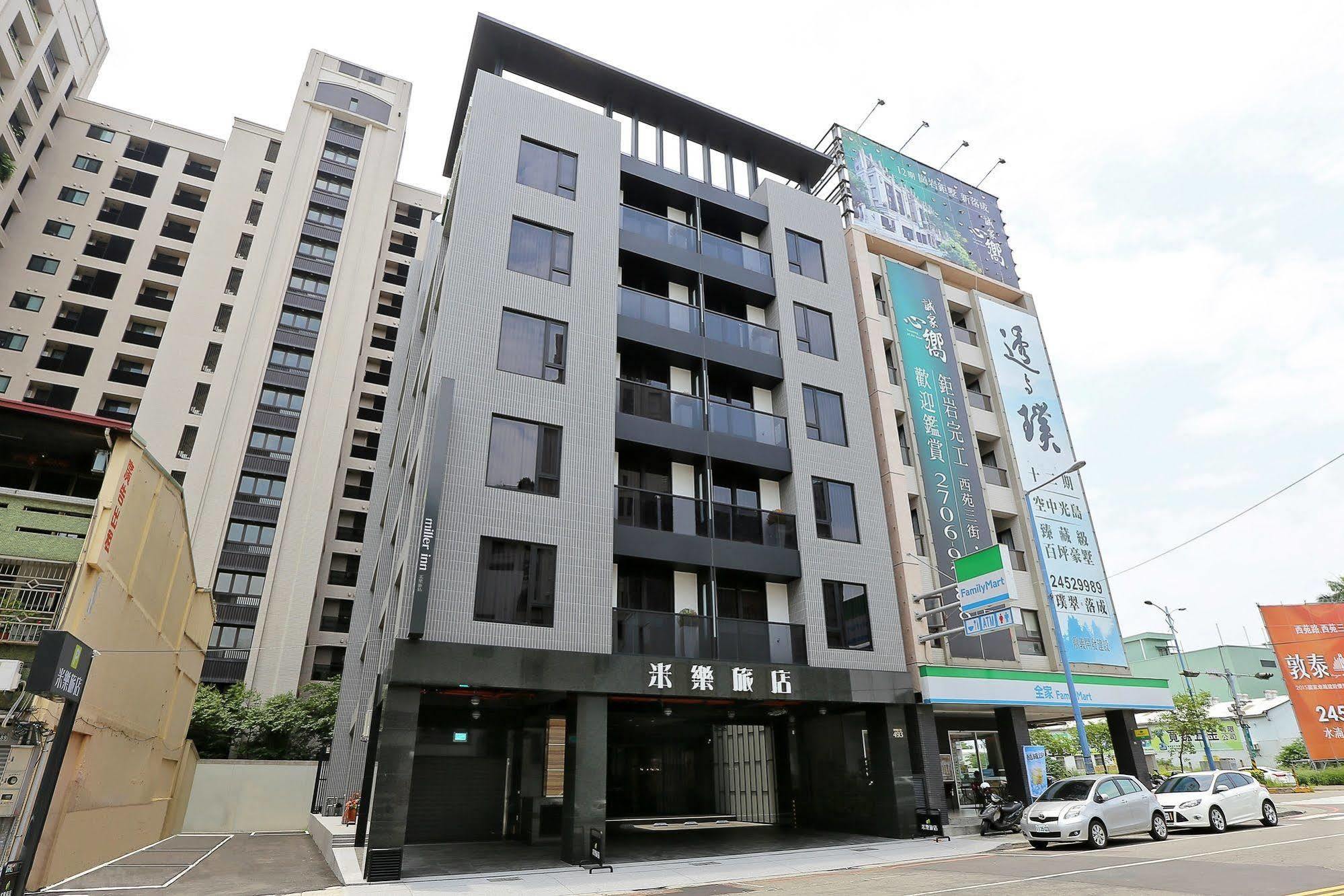 ミラー イン 台中市 エクステリア 写真